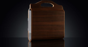 Mujjo Limited Edition Wooden Case