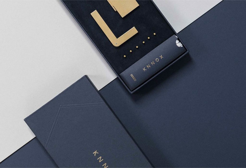 Elegant-Brand-Identity-for-KNNOX-Lighters