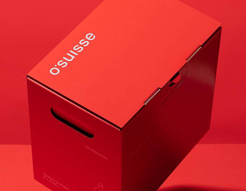 Brand-Identity-&-Bottle-Design-for-OSUISSE